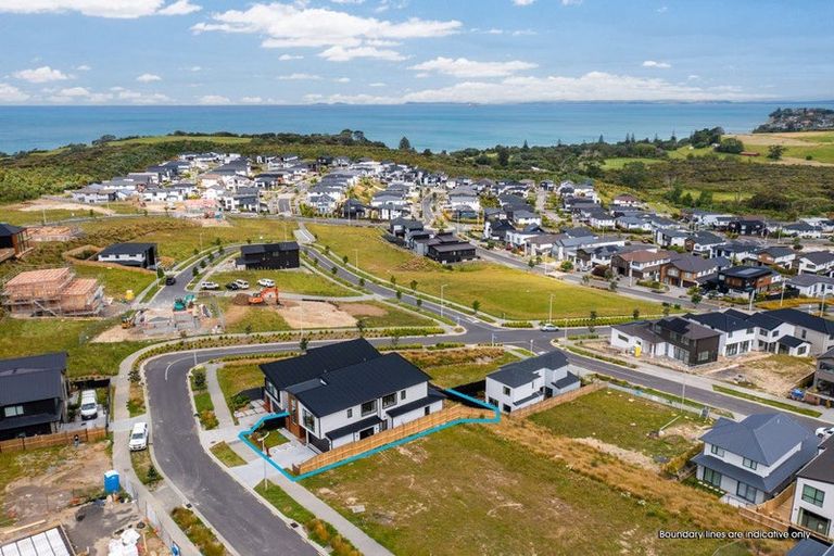 Photo of property in 54 Kumukumu Road, Long Bay, Auckland, 0630