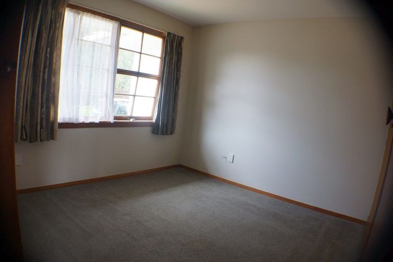 Photo of property in 2/188c Gayhurst Road, Dallington, Christchurch, 8061