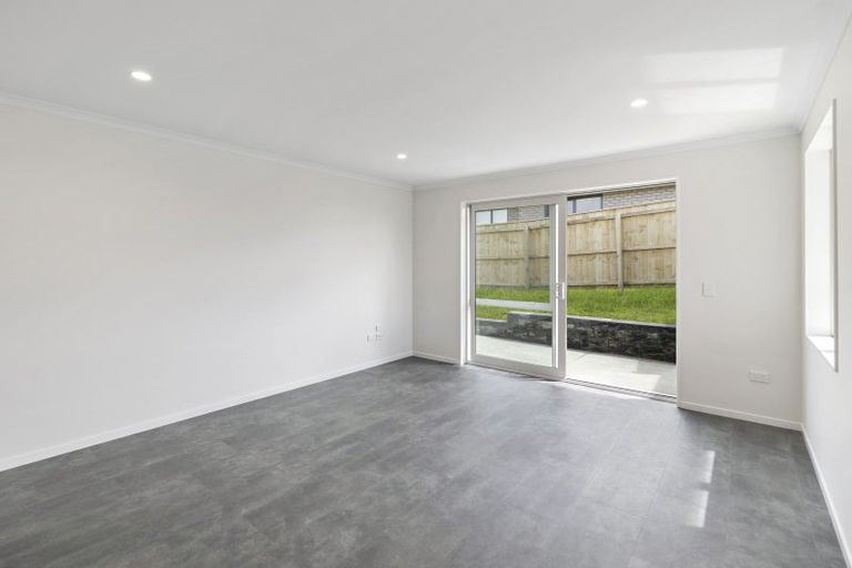 Photo of property in 118 Hitchen Road, Pokeno, 2402