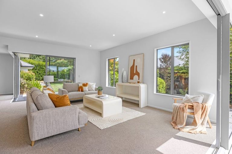 Photo of property in 25 Mokihi Gardens, Hillmorton, Christchurch, 8024