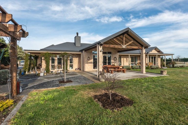 Photo of property in 270 Barkers Road, Loburn, Rangiora, 7472