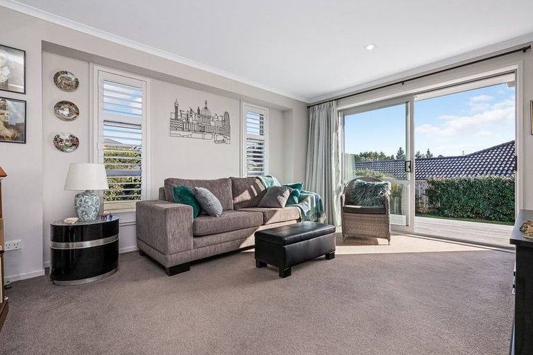 Photo of property in 29 Beachwood Drive, Hatfields Beach, Orewa, 0931