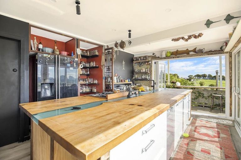 Photo of property in 291 Kaiwaka-mangawhai Road, Kaiwaka, Wellsford, 0975