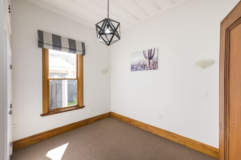 Photo of property in 73a Savage Crescent, West End, Palmerston North, 4412