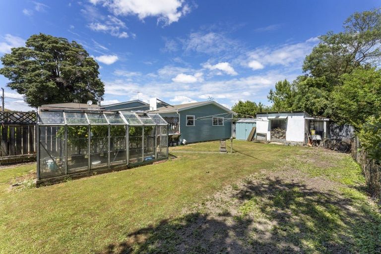 Photo of property in 18 Sedcole Street, Pahiatua, 4910