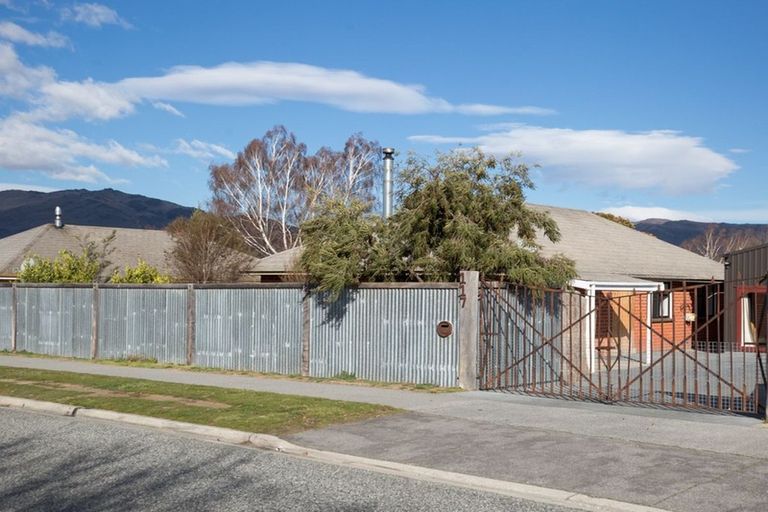 Photo of property in 117 Waenga Drive, Cromwell, 9310