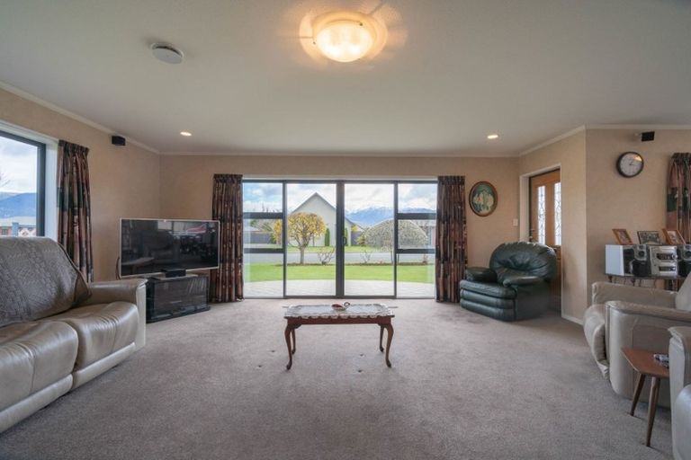 Photo of property in 7 Lawson Burrows Crescent, Te Anau, 9600