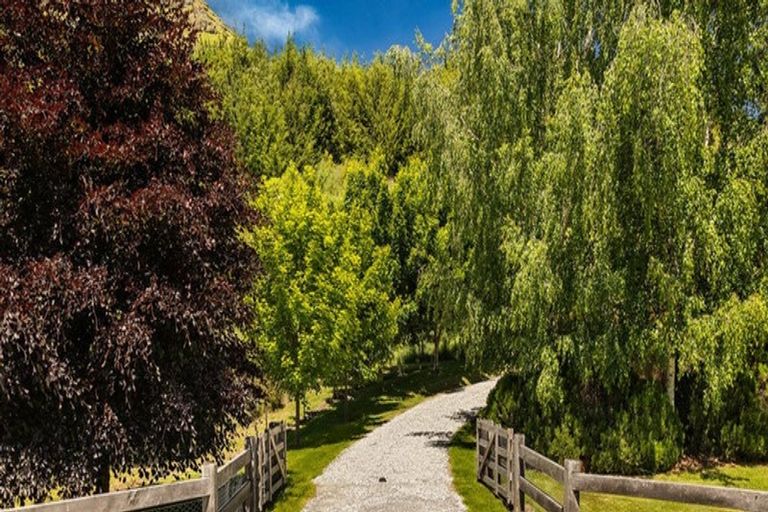 Photo of property in 241 Tucker Beach Road, Lower Shotover, Queenstown, 9371