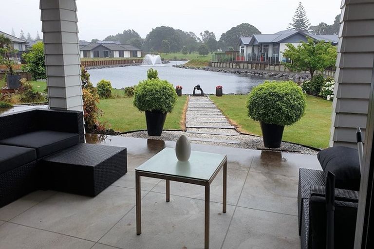 Photo of property in 61 Links Drive, Waiwhakaiho, New Plymouth, 4312