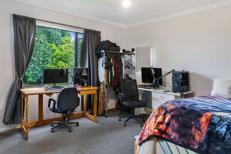 Photo of property in 1 Beattie Street, Gore, 9710