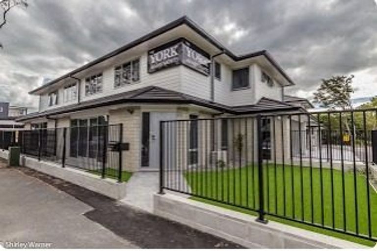 Photo of property in 1/143 Knighton Road, Hillcrest, Hamilton, 3216