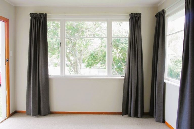 Photo of property in 36 Kettle Avenue, Awapuni, Palmerston North, 4412