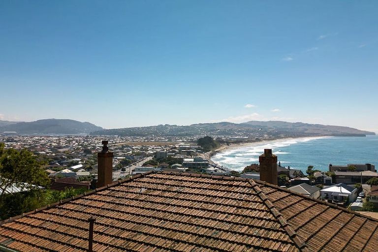 Photo of property in 68a Cliffs Road, Saint Clair, Dunedin, 9012