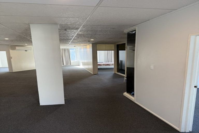 Photo of property in 1/8 Lipman Street, Mount Victoria, Wellington, 6011