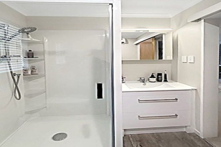 Photo of property in 19 Pirinoa Street, Feilding, 4702