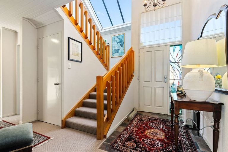 Photo of property in 132 Totara Street, Riccarton, Christchurch, 8041