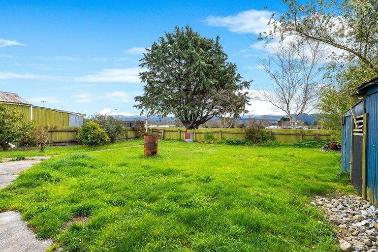 Photo of property in 18 Wyndham Street, Carterton, 5713