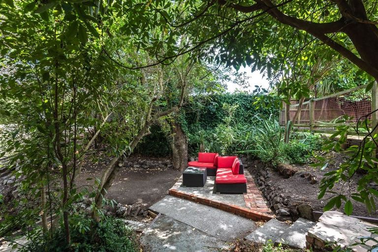 Photo of property in 16 Ford Road, Opawa, Christchurch, 8023