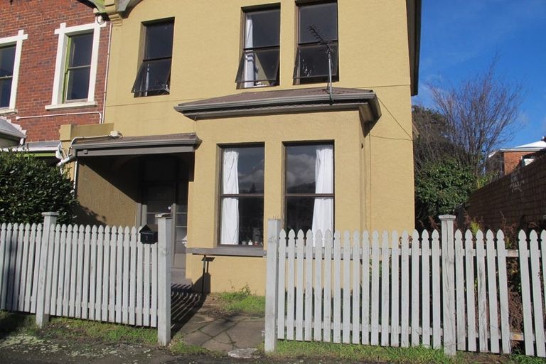 Photo of property in 1 Howe Street, North Dunedin, Dunedin, 9016