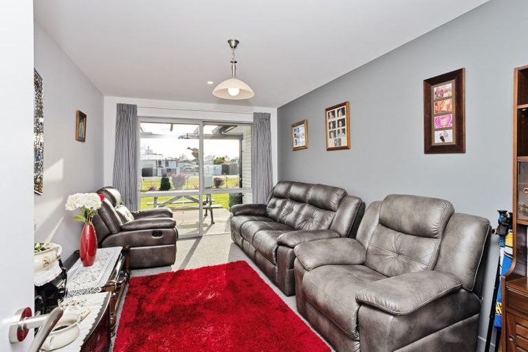 Photo of property in 34 Kirkbride Street, Wallacetown, 9816