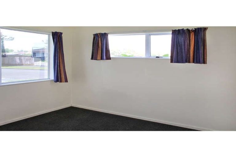 Photo of property in 55 Geraldine Crescent, Cloverlea, Palmerston North, 4412