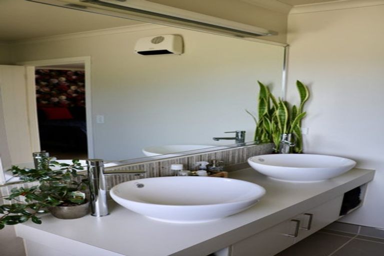 Photo of property in 44 Blue Stone Drive, Waiareka Junction, Oamaru, 9401