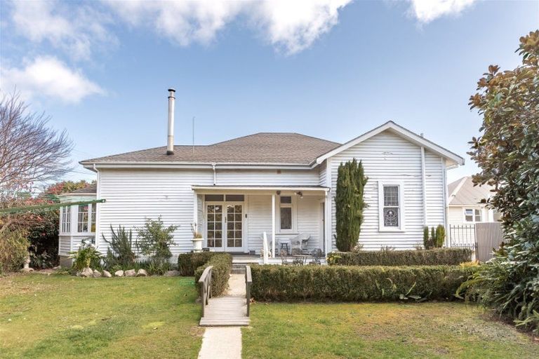 Photo of property in 143 Russell Street, Westport, 7825