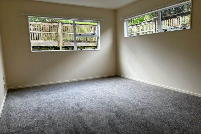 Photo of property in 2/18 Newhaven Terrace, Mairangi Bay, Auckland, 0630
