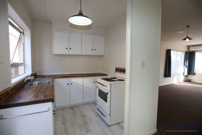 Photo of property in 4/10 Lane Street, Woolston, Christchurch, 8023