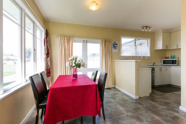 Photo of property in 1315 Jubilee Street, Mayfair, Hastings, 4122