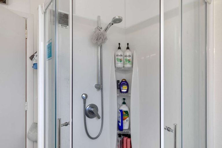 Photo of property in 1 Beattie Street, Gore, 9710