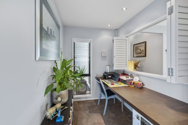 Photo of property in 39 Inverness Drive, Pyes Pa, Tauranga, 3112