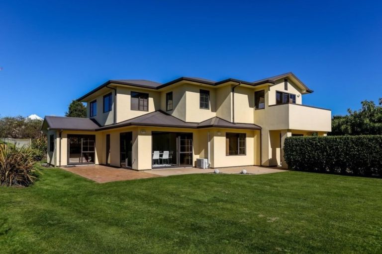 Photo of property in 70a Shelter Grove, Frankleigh Park, New Plymouth, 4310