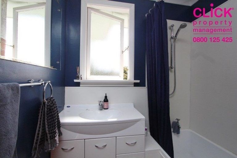 Photo of property in 94 Centennial Avenue, Helensburgh, Dunedin, 9010