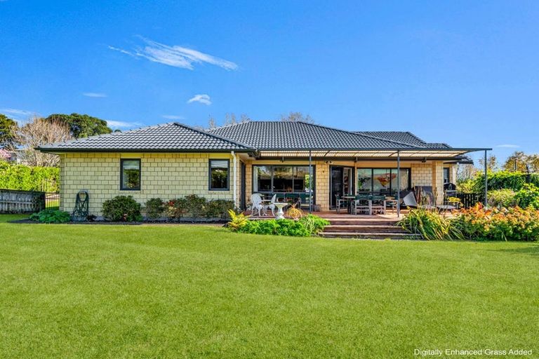 Photo of property in 137 Colombo Road, Waiuku, 2123