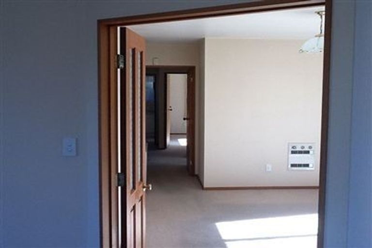 Photo of property in 3/8 Dilworth Street, Riccarton, Christchurch, 8011