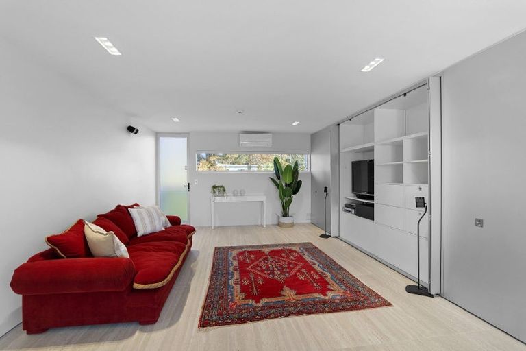 Photo of property in 21 Royds Street, Fendalton, Christchurch, 8014