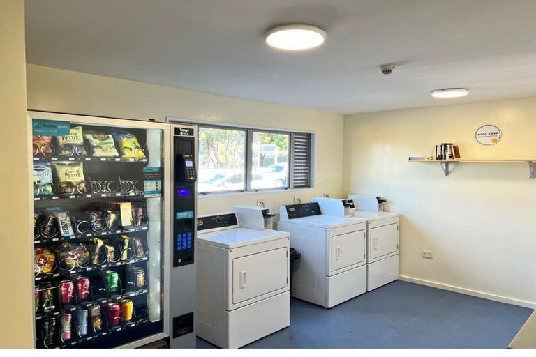 Photo of property in 1-67/4 Sussex Street, Mount Cook, Wellington, 6021