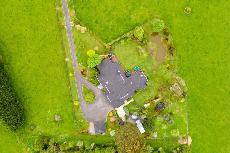 Photo of property in 43 Tvl Road, Blue Mountains, Upper Hutt, 5371