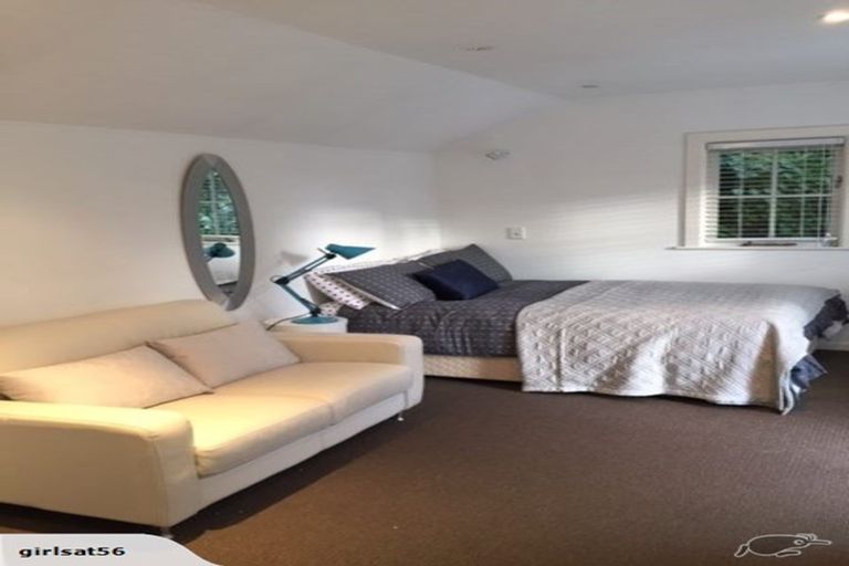 Photo of property in 56 Glen Road, Kelburn, Wellington, 6012