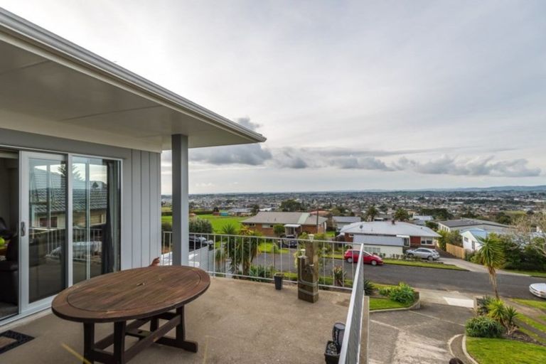 Photo of property in 22 Routly Avenue, Pukekohe, 2120