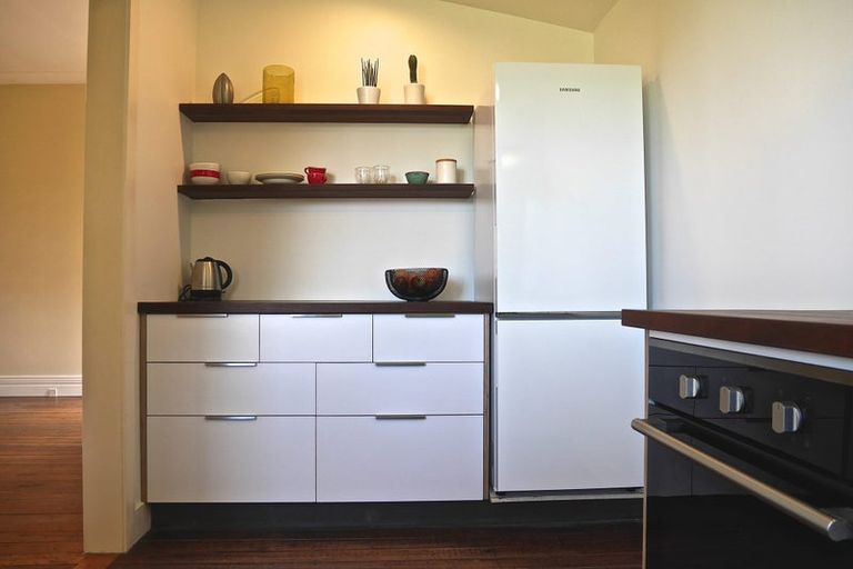 Photo of property in 4 Nikau Street, Newtown, Wellington, 6021