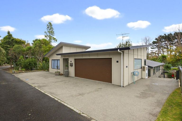 Photo of property in 56a Wood Leigh, Paraparaumu Beach, Paraparaumu, 5032
