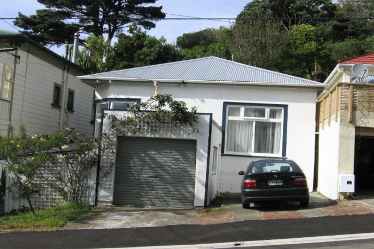Photo of property in 45 Ribble Street, Island Bay, Wellington, 6023