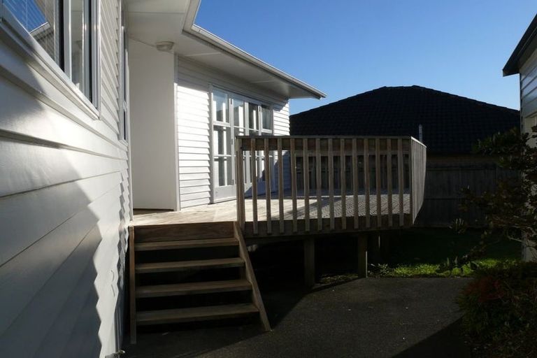Photo of property in 20 Edgar Pearce Place, Howick, Auckland, 2014