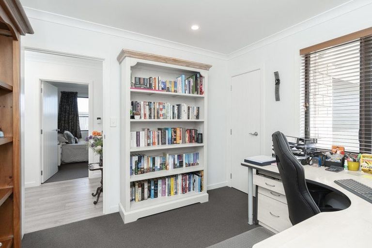 Photo of property in 6 Kentwood Place, Flagstaff, Hamilton, 3210