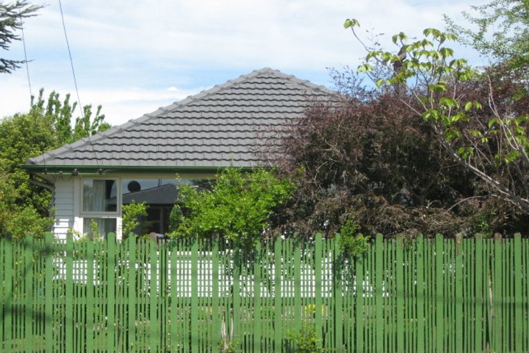 Photo of property in 72 Wingate Street, Redwood, Christchurch, 8051