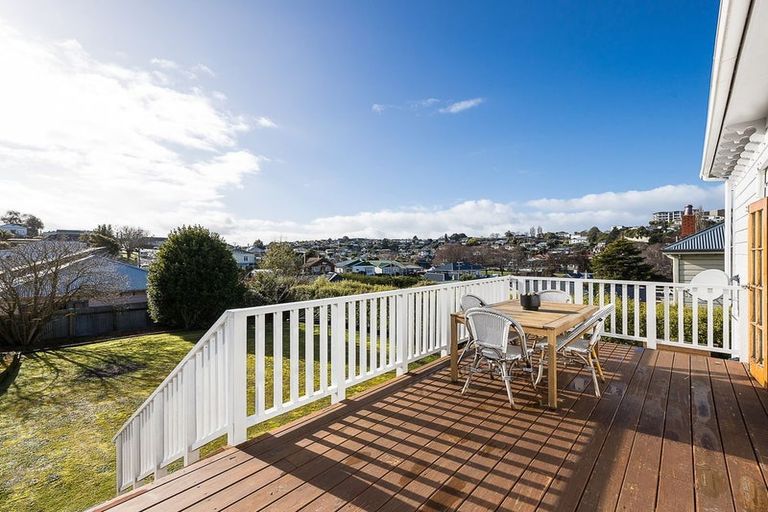 Photo of property in 136 Taieri Road, Kaikorai, Dunedin, 9010