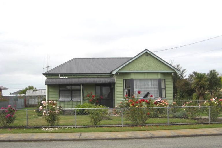 Photo of property in 42 Hornbrook Street, Temuka, 7920