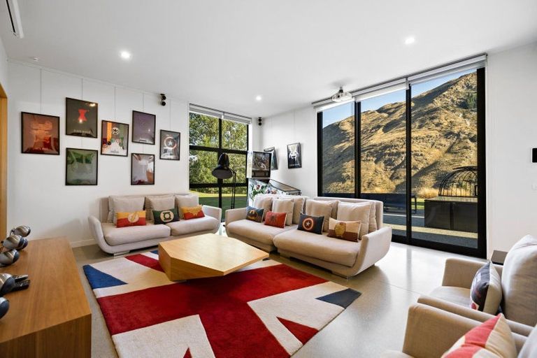 Photo of property in 142 Littles Road, Dalefield, Queenstown, 9371